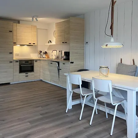 Gorgeous In * Bergen aan Zee